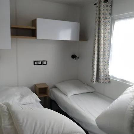 キャンプ場 Mobilhome 3